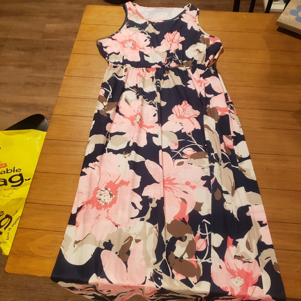 Five Maxi dresses